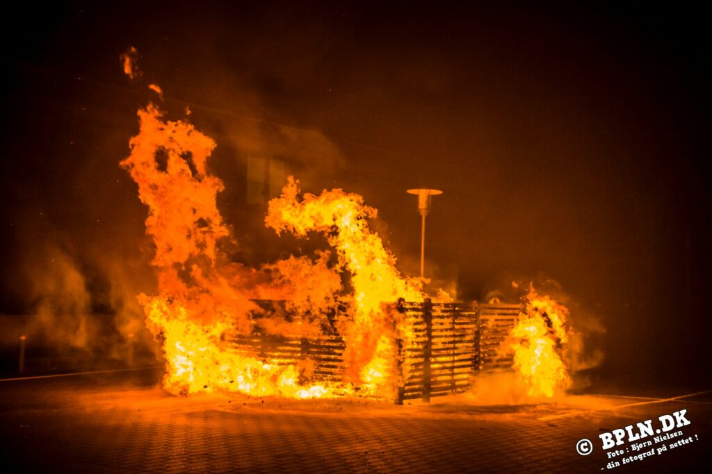 01.01.2022 / Container i skur-Brand / Lyngby